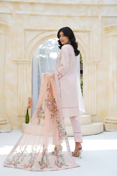 Faiqa Collection Premium Lawn & Organza Wear